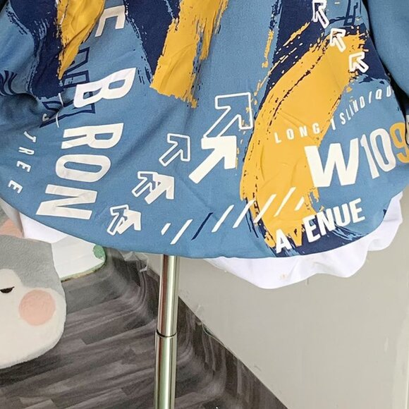 Blue Oversized Graphic Sweatshirt Street - Picture 3 of 4